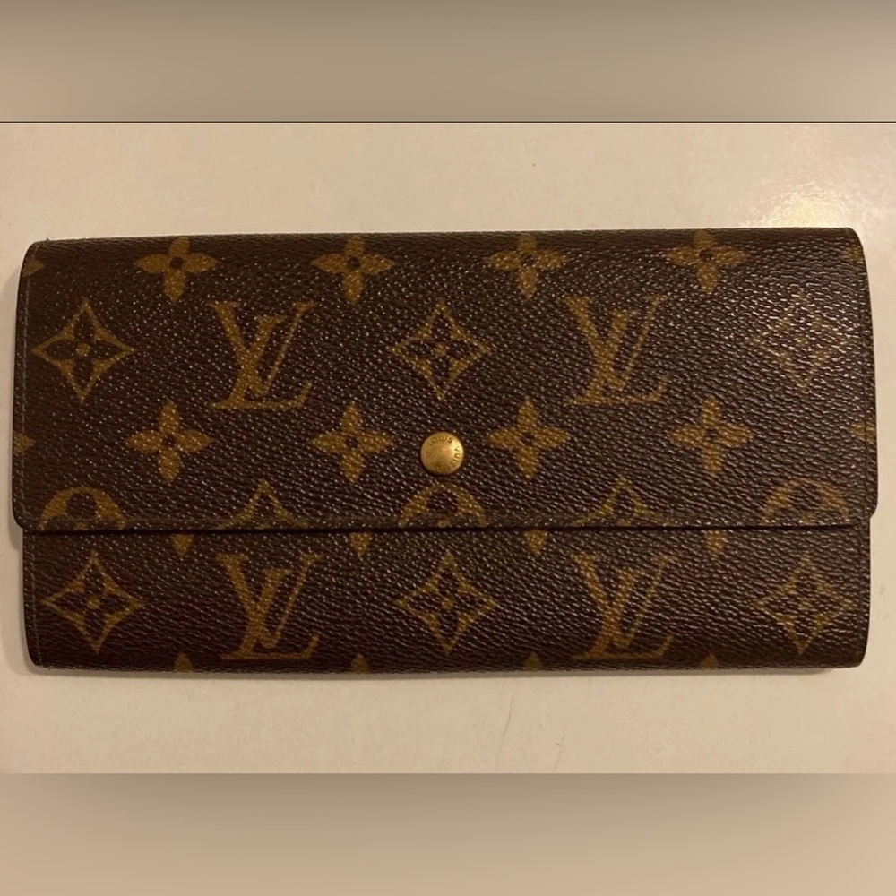 Louis Vuitton Monogram Portefeiulle Sarah Long Bifold Wallet - Picture 4 of 13